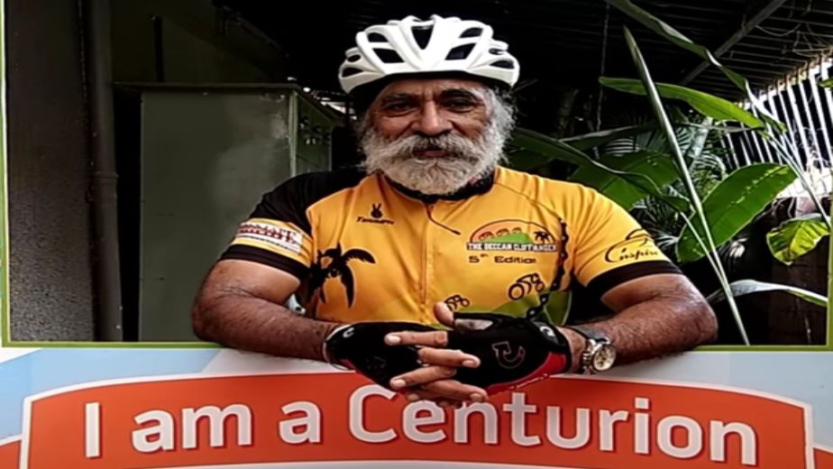 67-yr-old from Maha cycles Kashmir-Kanyakumari in record time in 'Race Against Age'