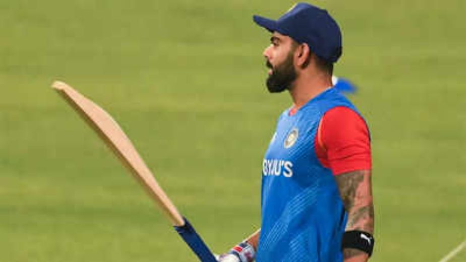 Virat Kohli sharpens batting skills at India practice