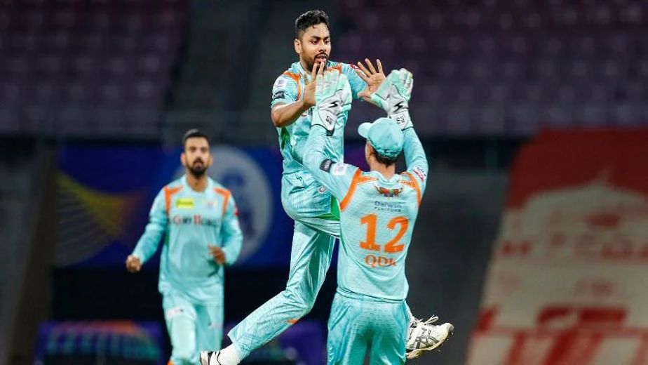 Avesh bowls brilliant 18th over as Lucknow Super Giants beat SRH by 12 runs