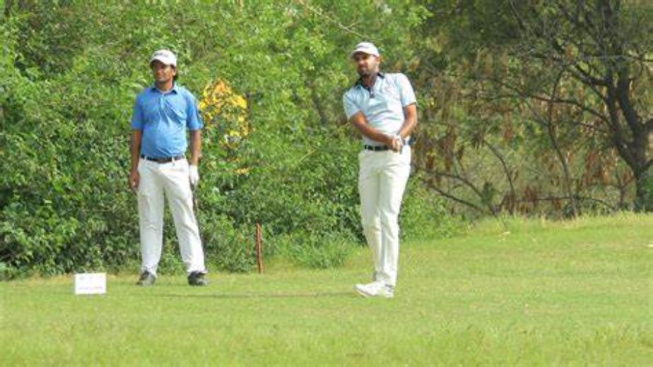 Udayan Mane cards 8-under 63, moves to top spot at Blue Canyon Classic