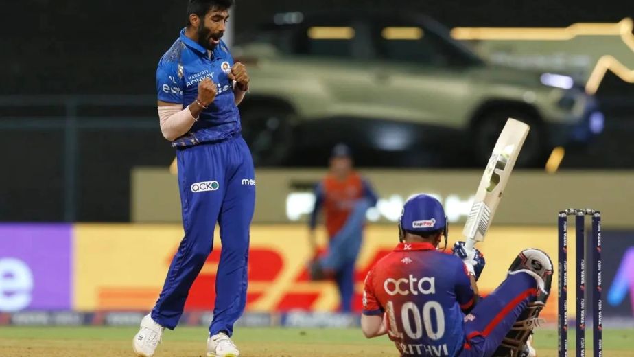 Bumrah shines but DC manage 159/7 against MI