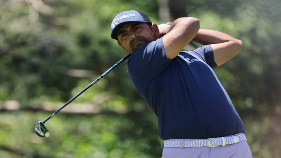 Lahiri misses cut by one shot, Smith leads at Memorial Tournament