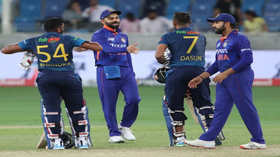 Defending champions India lose to Sri Lanka, stare at elimination