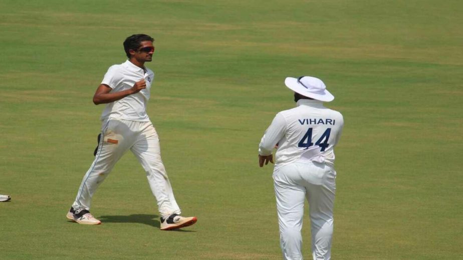 Duleep Trophy: Sai Kishore's 7-wicket haul gives South big lead vs North; West sets Central huge target
