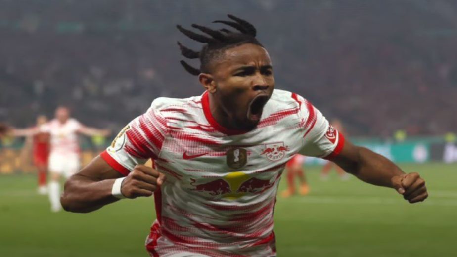 Christopher Nkunku signs a contract extension with RB Leipzig