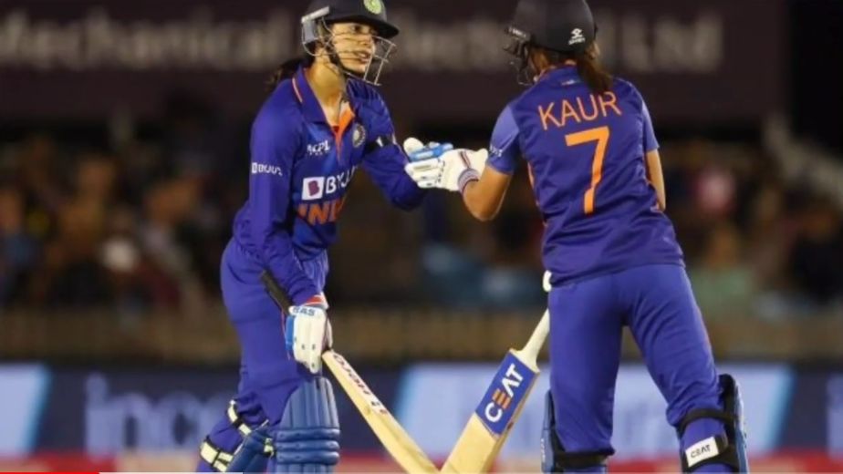 India women take on England to kick start the 3 match ODI series