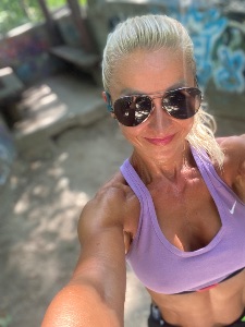 Mirka profilová fotka