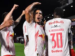 Red Bull Bragantino vs Blooming - analiza meczu i typy bukmacherskie na CONMEBOL Sudamericana