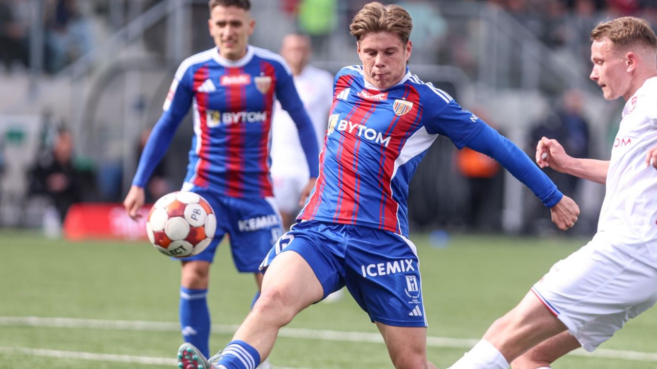 Puszcza Niepołomice vs Polonia Bytom - Analiza meczu i typy bukmacherskie na 18.04.2026