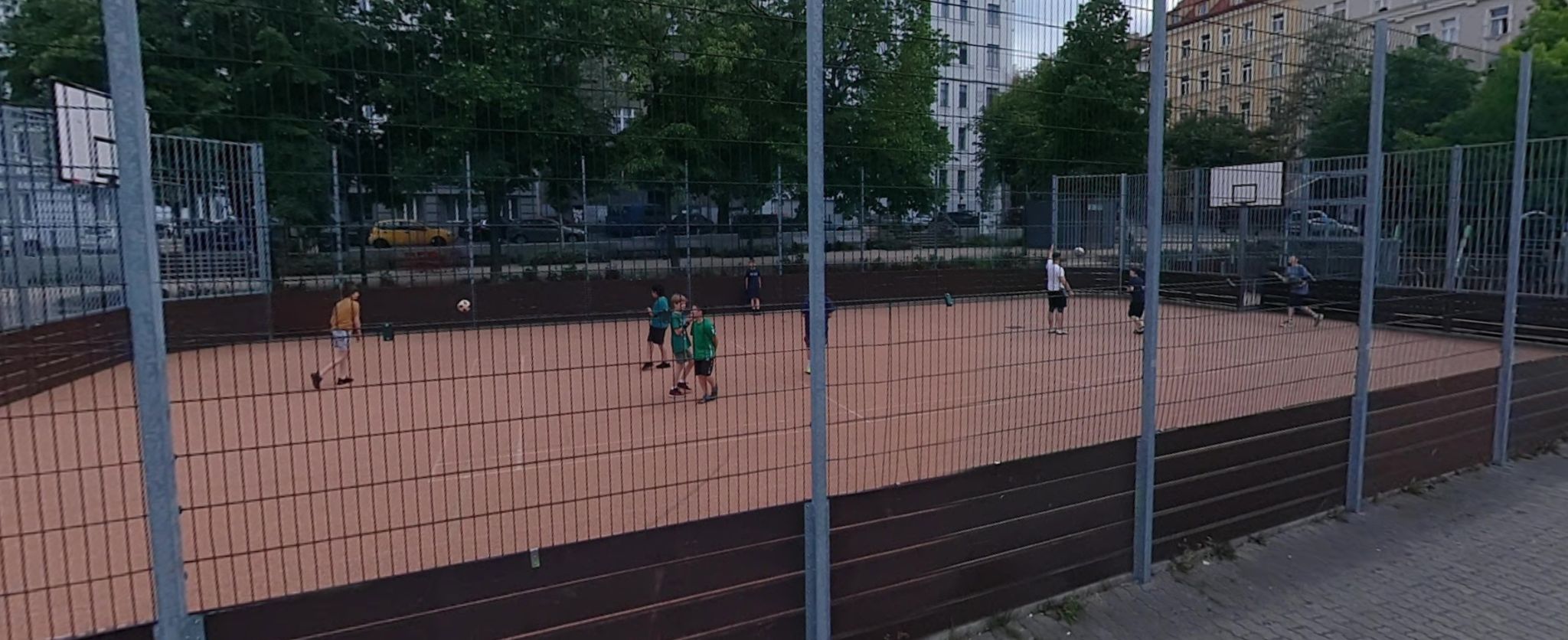 Basketbalové hřiště Basket Žižkovo náměstí – Praha