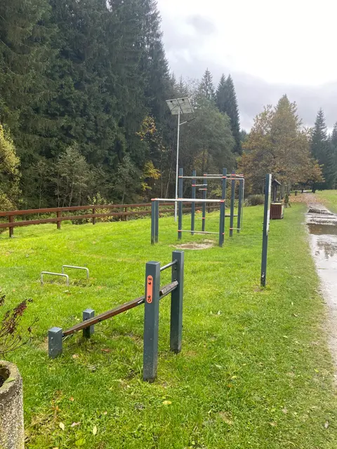 Workout Bílá