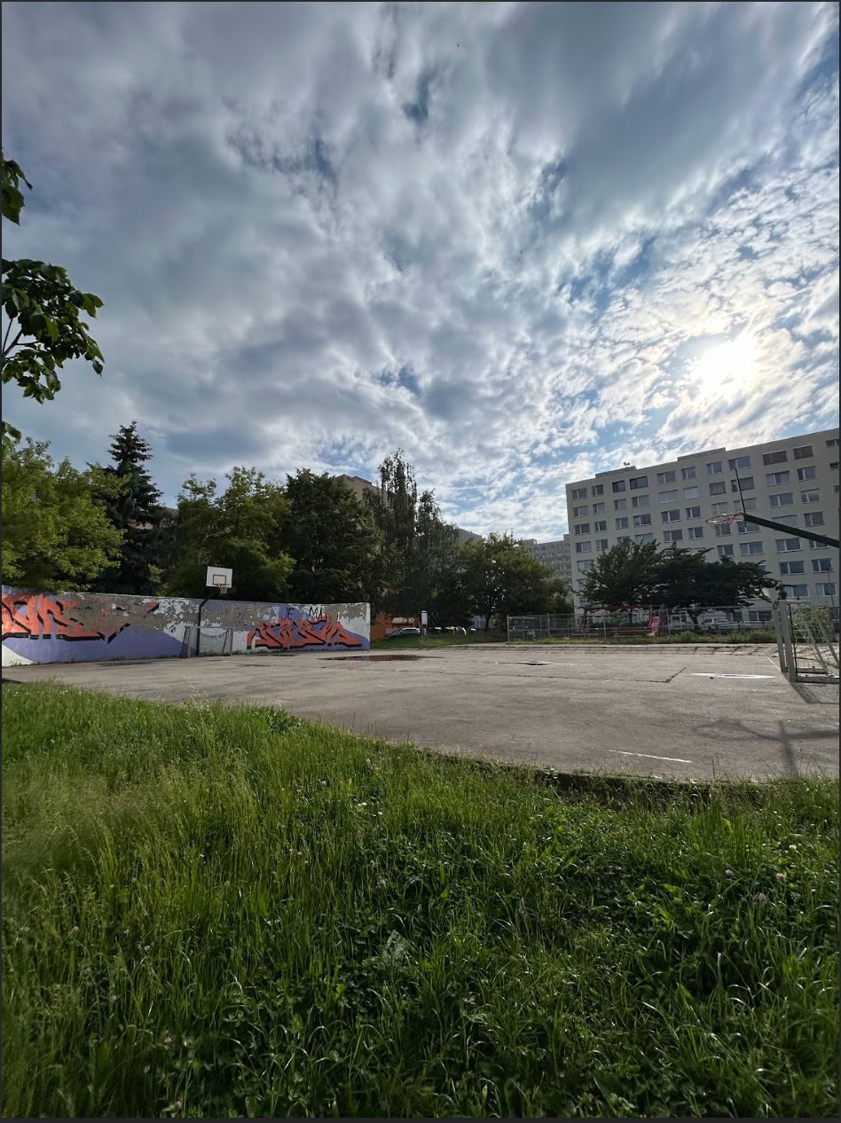 Basketbalové hřiště Basket Španielova 4 – Praha