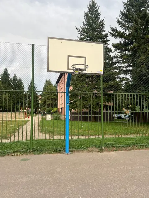 Basket klec
