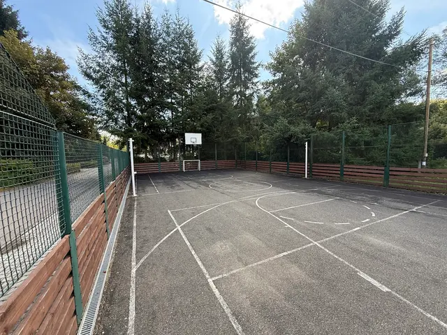 Dětské hřiště obec Mirošovice