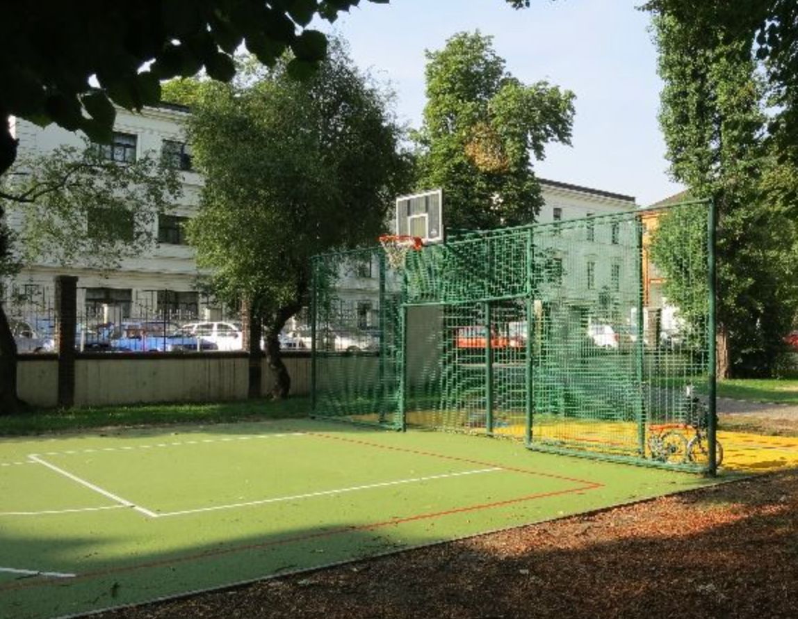 Basketbalové hřiště Basket Kafkova – Praha