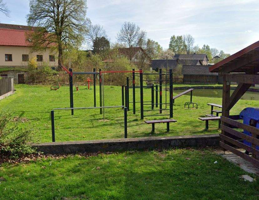 Workoutové hřiště Workout Světnov – Světnov