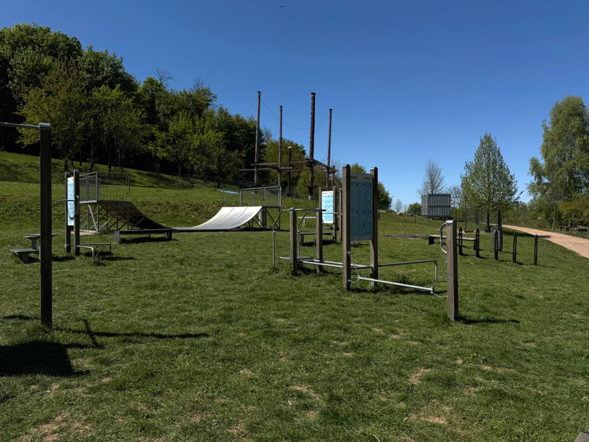 Workoutové hřiště Workout Indiánské hřiště Neslovice – Neslovice