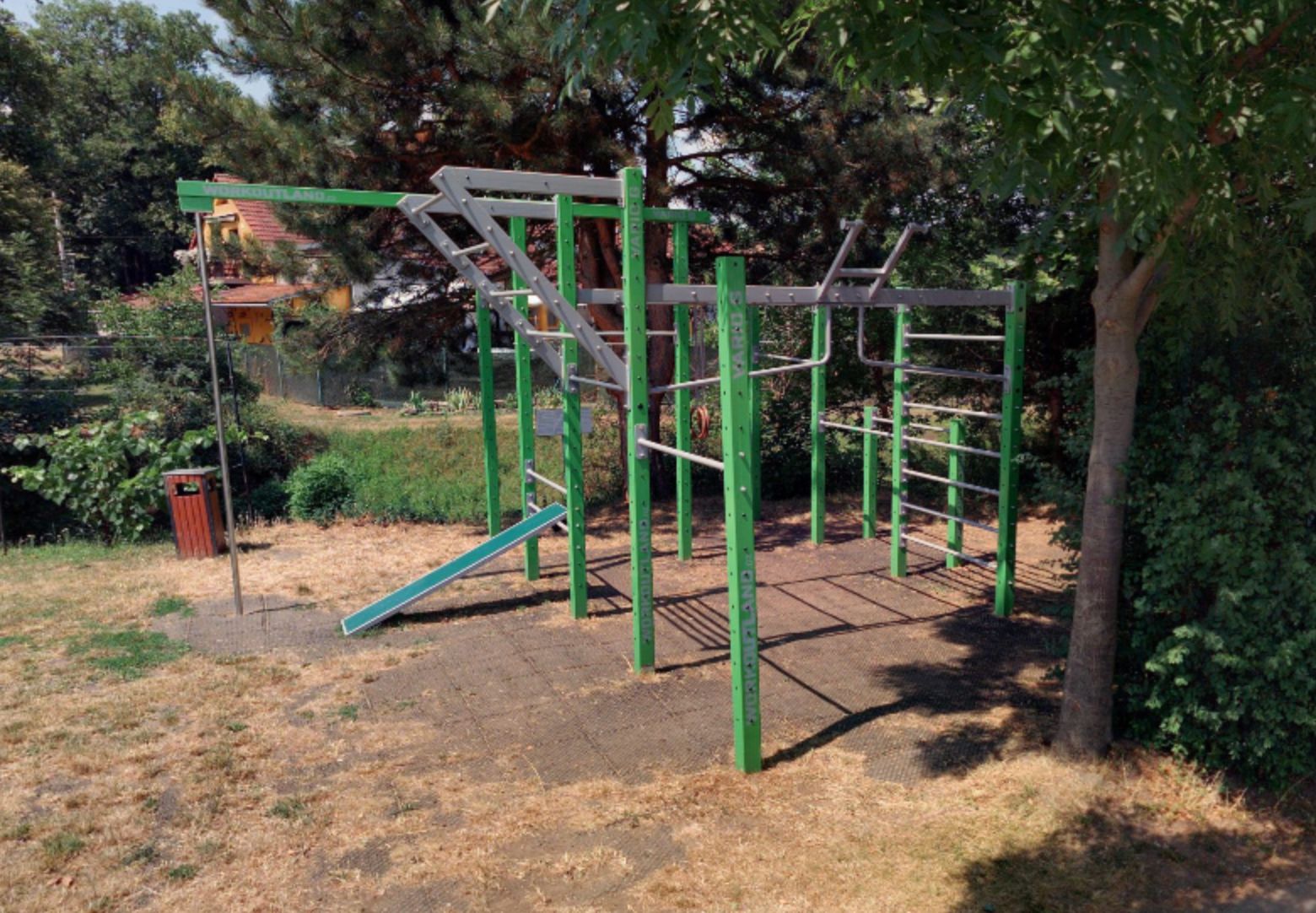 Workoutové hřiště WORKOUTLAND Telnice – Telnice