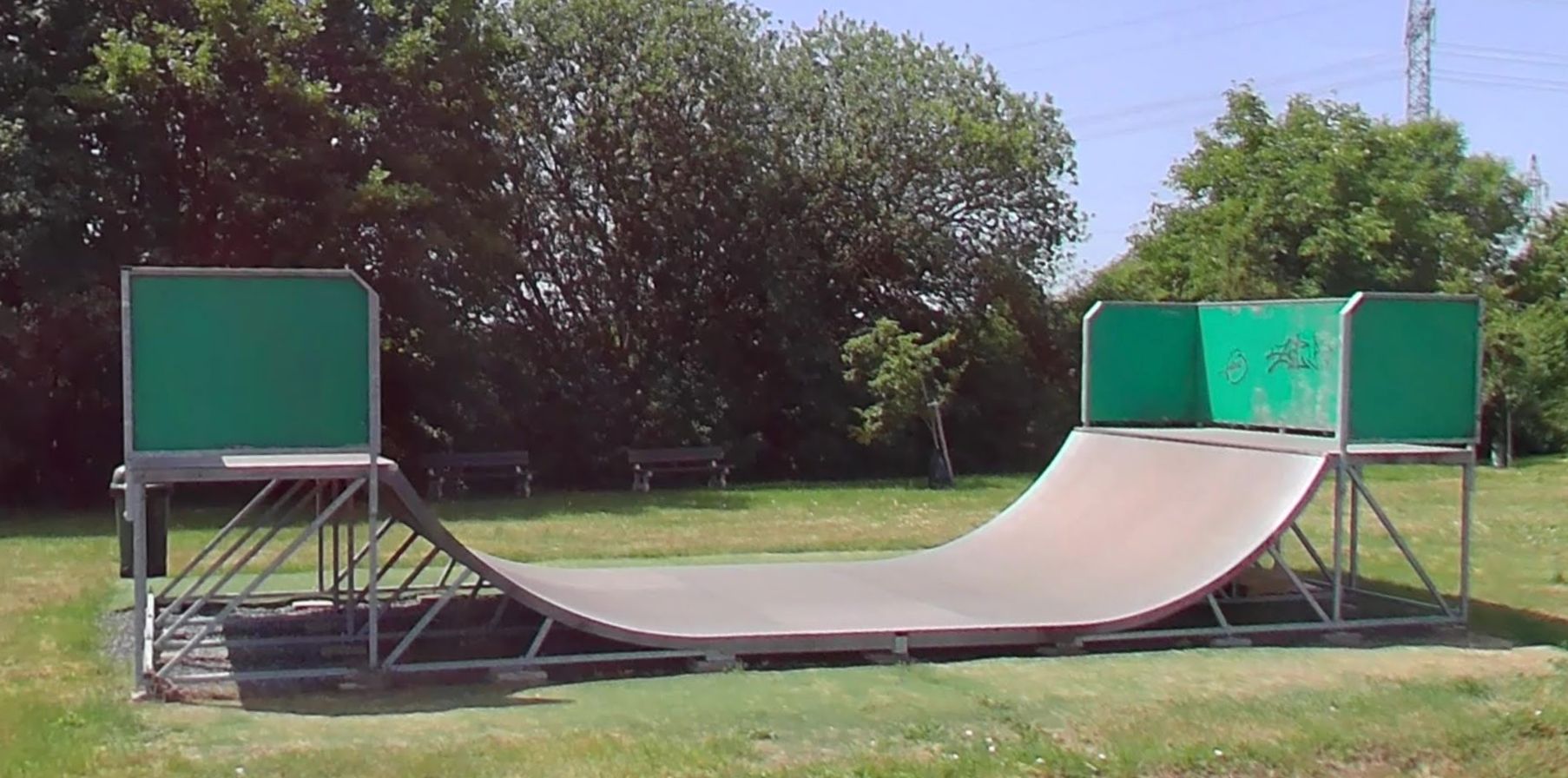 Skatepark Mini Telnice – Telnice