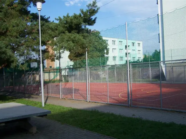 Hřiště Bytovky (Ulice Pěkná)