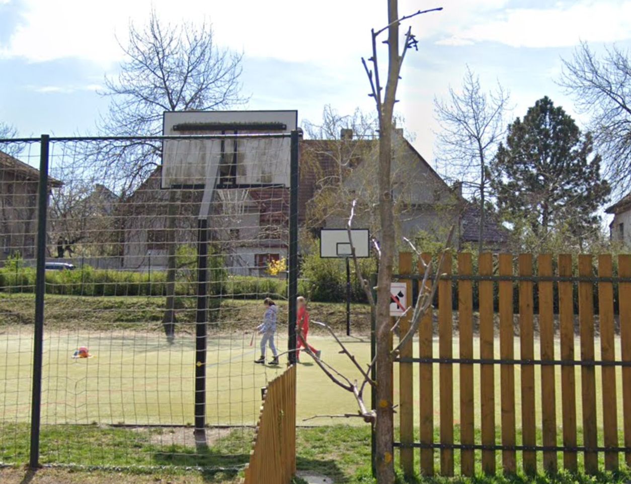 Basketbalové hřiště Basket Zelený pruh – Praha