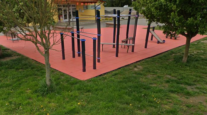 Workoutové hřiště Workout ul. Tyršova – Rosice