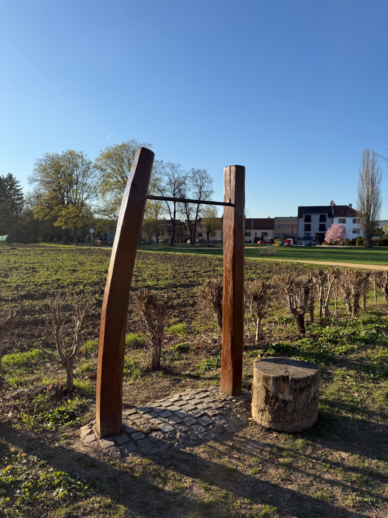 Workoutové hřiště Pull-up bar U Šneka – Ivančice