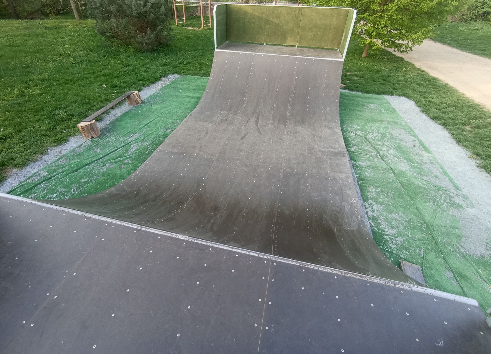 Skatepark Mini Rajhrad – Rajhrad