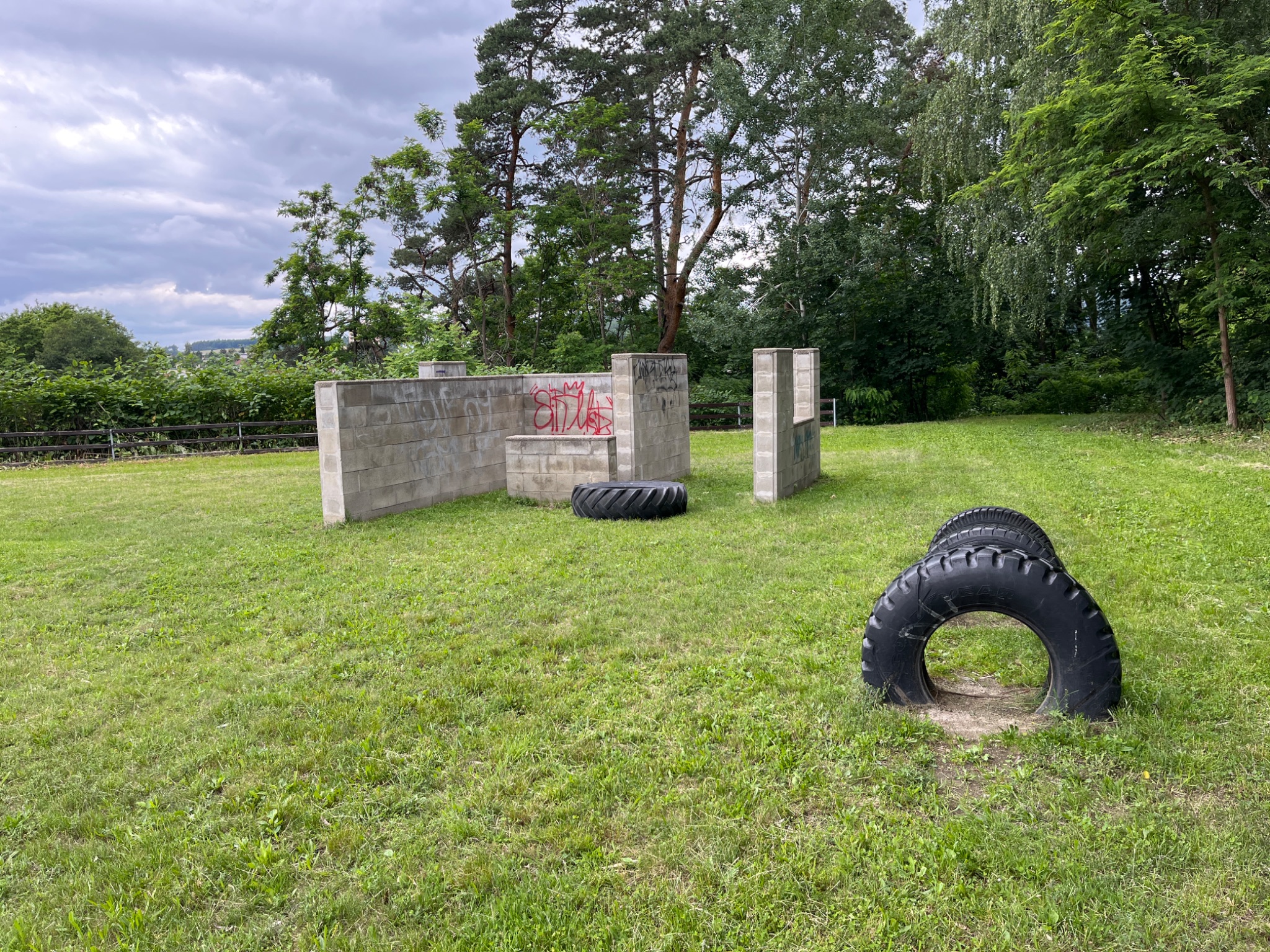 Parkour hřiště Parkour Týnec nad Sázavou – Týnec nad Sázavou
