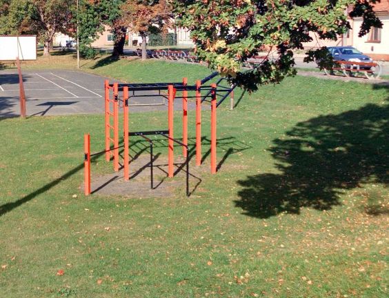 Workoutové hřiště Workout Dolní Dunajovice – Dolní Dunajovice