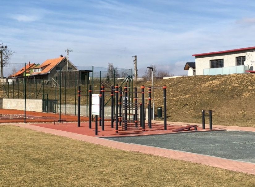 Workoutové hřiště Workout Ořechov – Ořechov