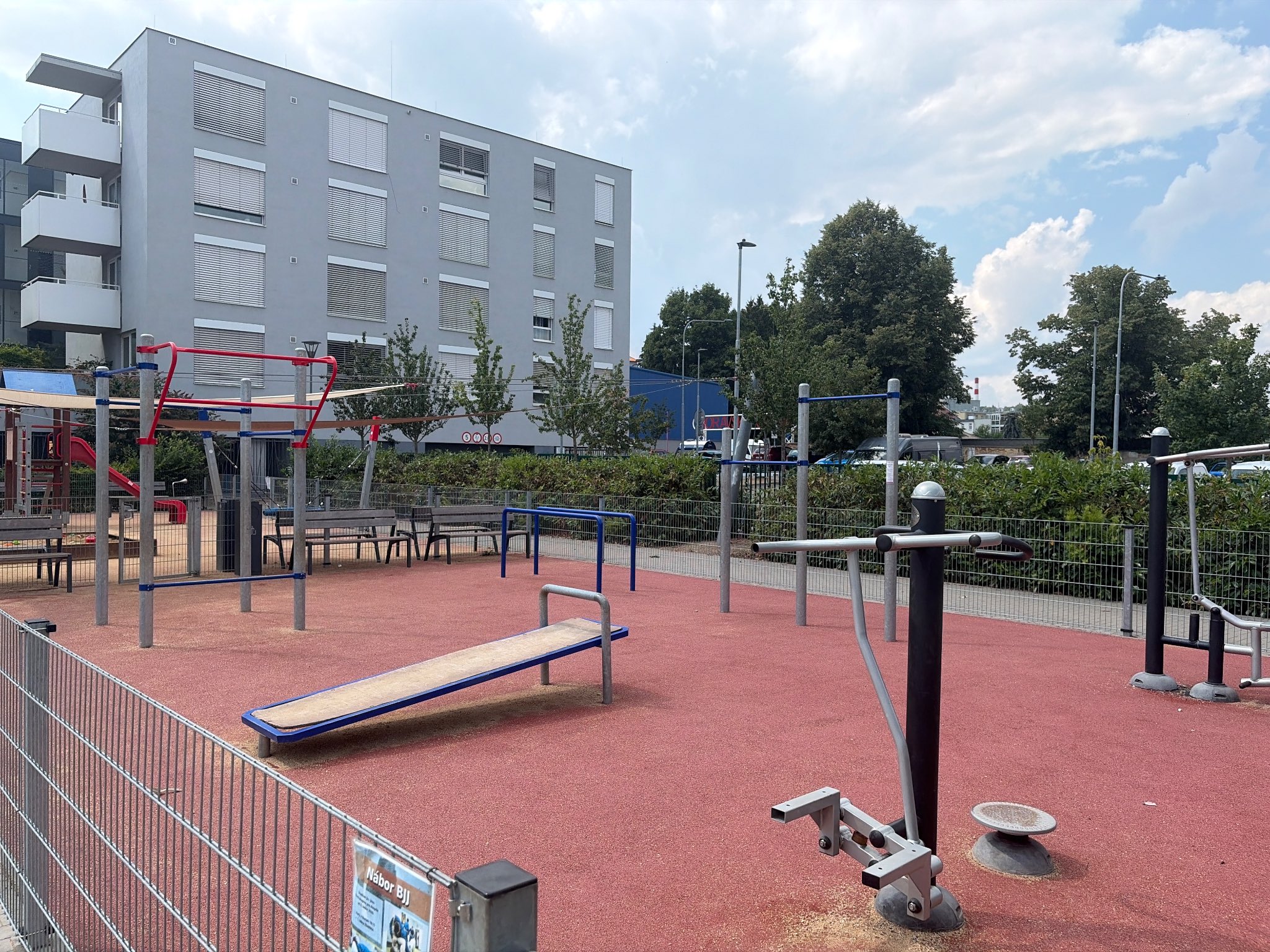 Workoutové hřiště Workout Vojtova – Brno