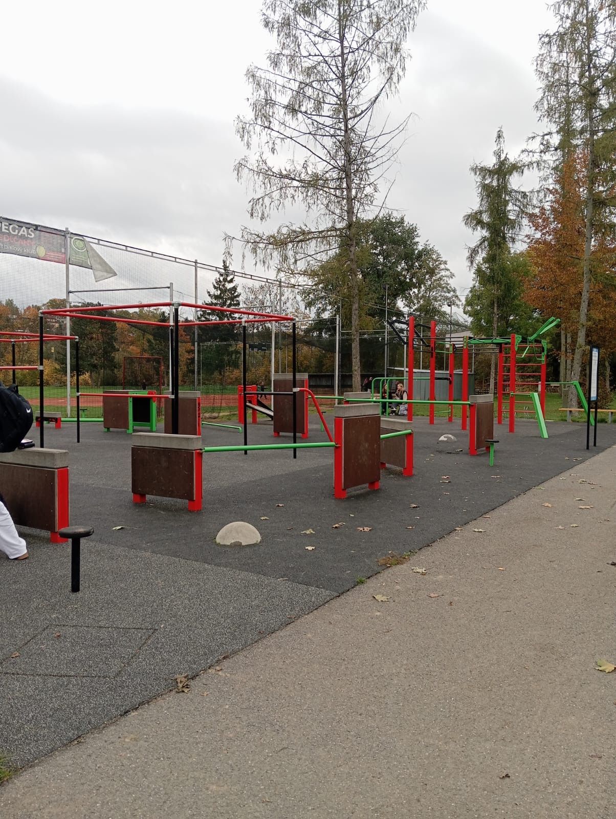 Workoutové hřiště Workout Luční – Sedlčany