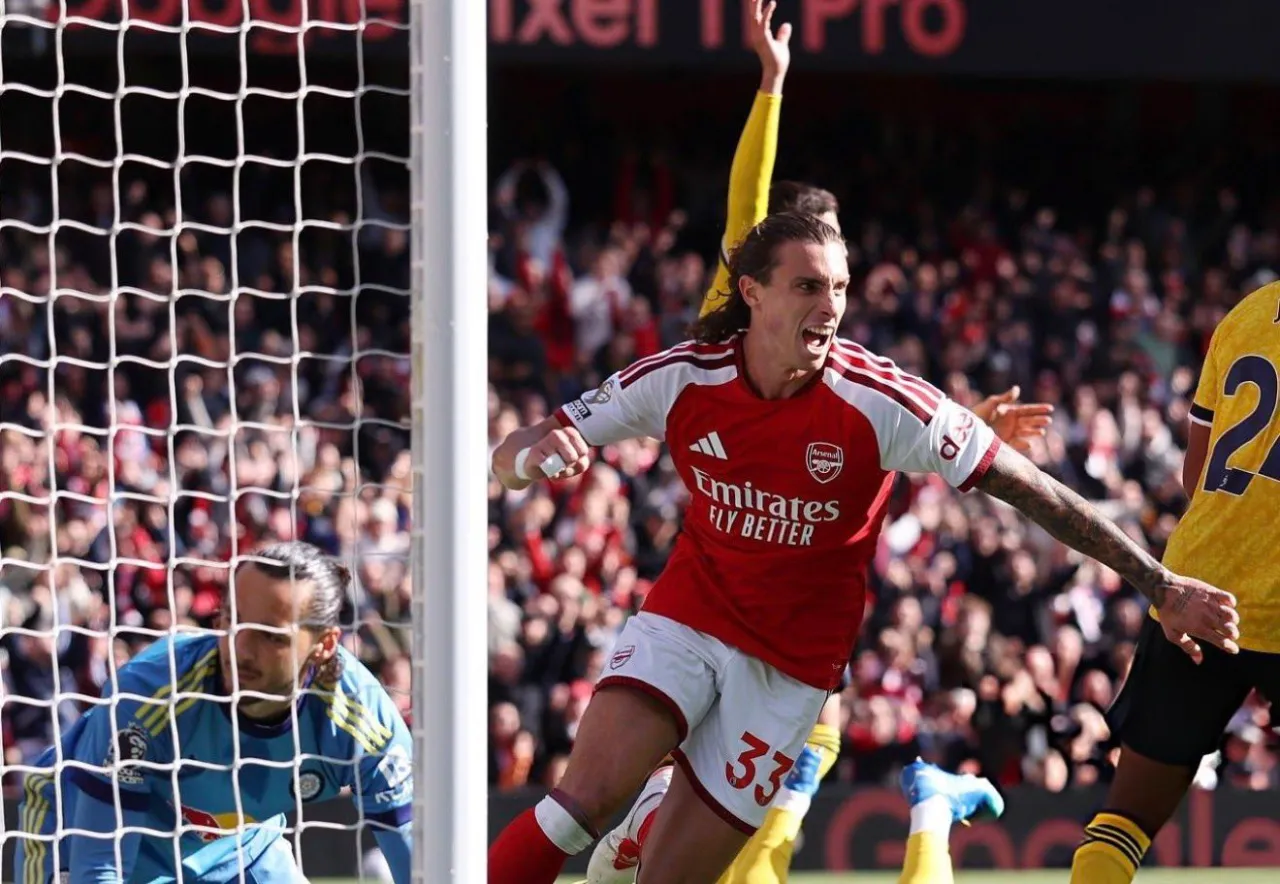 Arsenal fight back to edge Leeds United in thrilling Emirates encounter