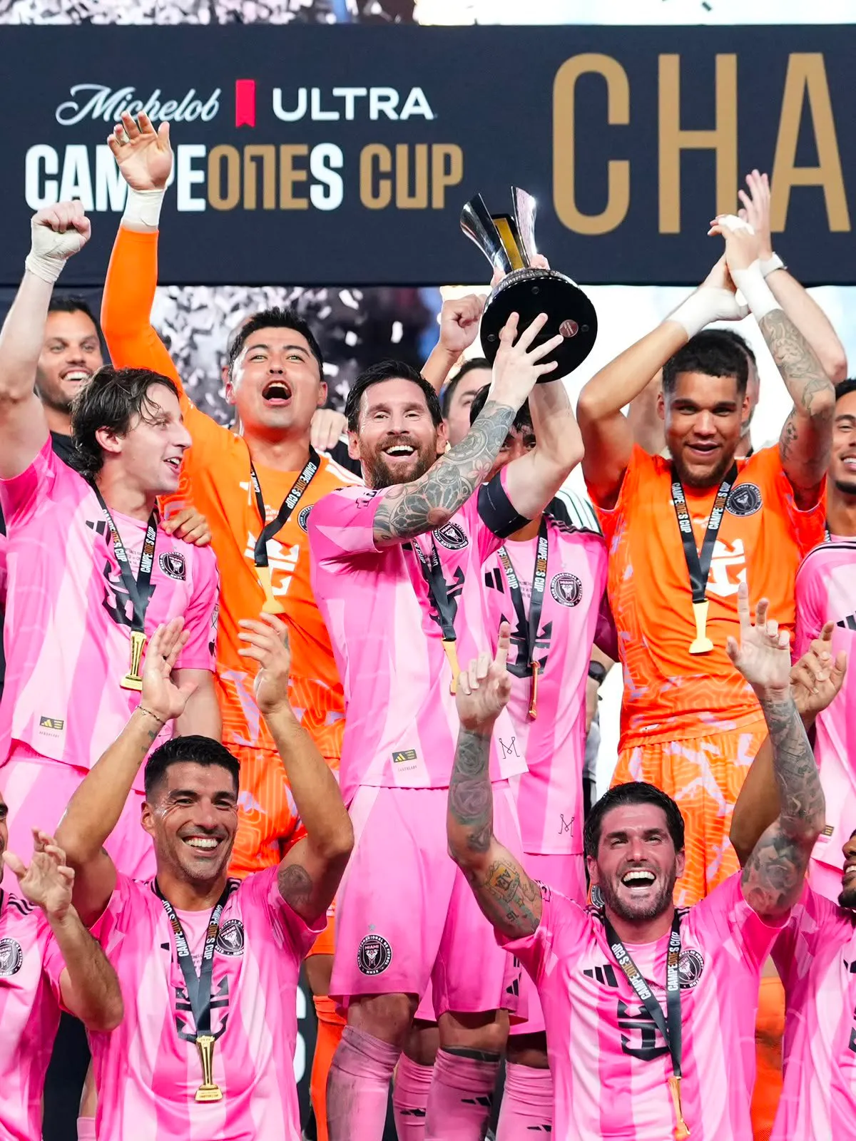 Inter Miami 2-0 Cruz Azul: Messi scores 100th goal & wins Campeones Cup
