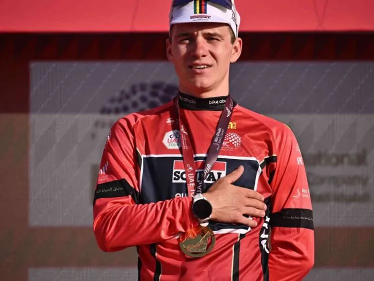 Evenepoel wins UAE Tour after Yates claims summit finish