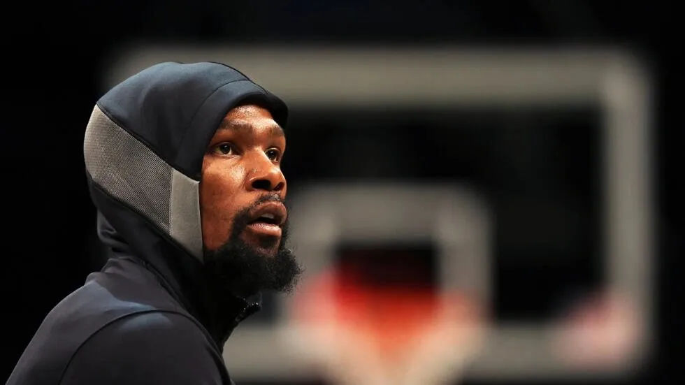 Irving, Durant trades bolster West teams before NBA deadline