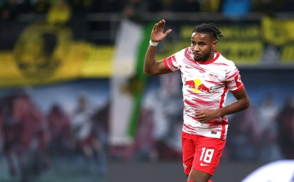 Leipzig's Nkunku in doubt for Man City clash with muscle tear