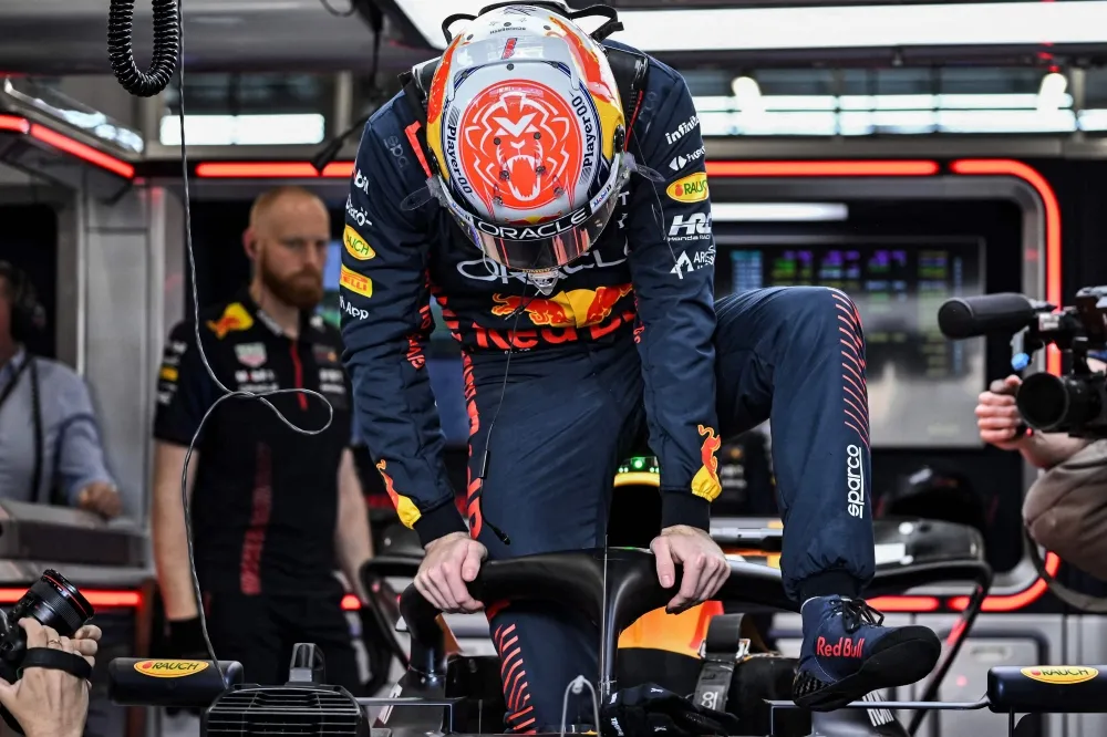 Verstappen shrugs off bug to top practice in Saudi Arabia