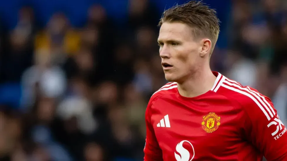 Napoli agree fee with Man Utd for McTominay