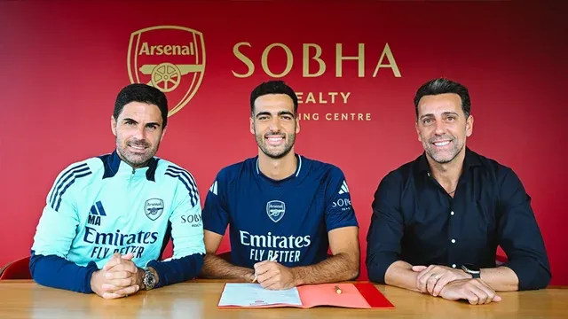 Arsenal sign midfielder Merino from Real Sociedad