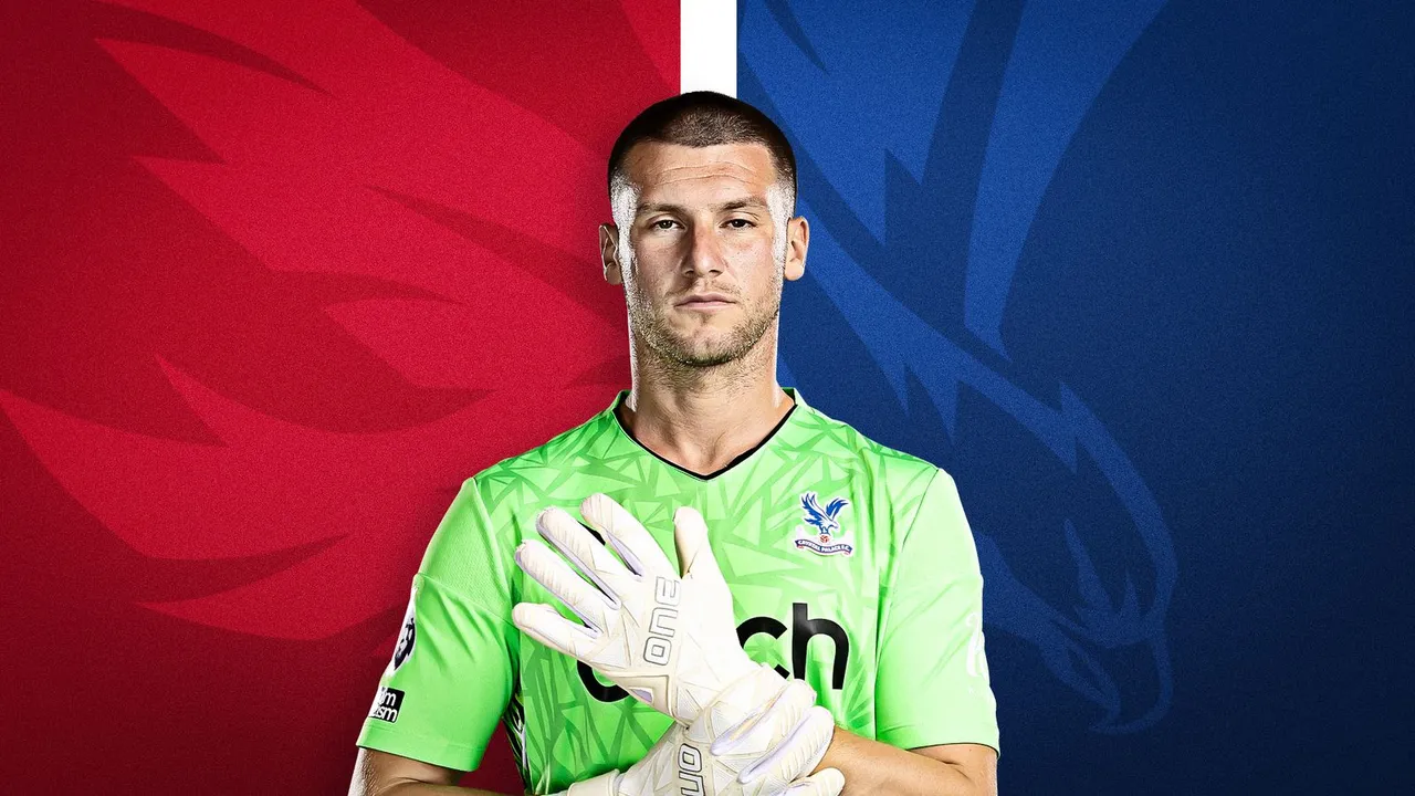 Wolves complete £10m Johnstone signing
