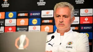 'Disrespected' Jose Mourinho fumes at derby news conference delay