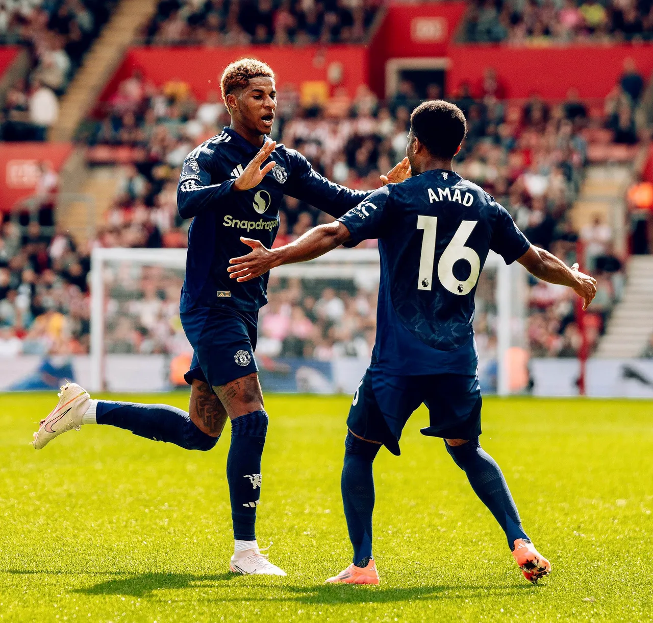 De Ligt scores first Man Utd goal in win at Southampton