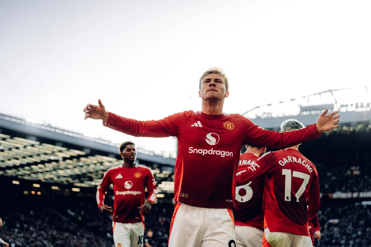 Man Utd ease pressure on Ten Hag with win over Brentford