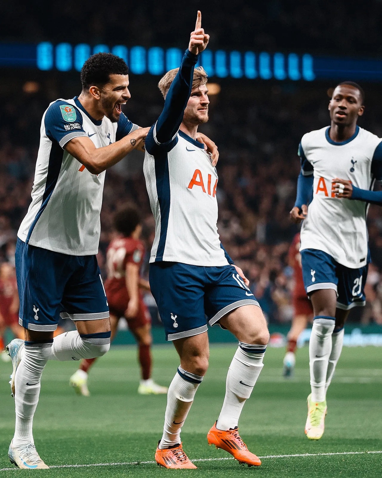Werner's strike helps Spurs edge out Man City
