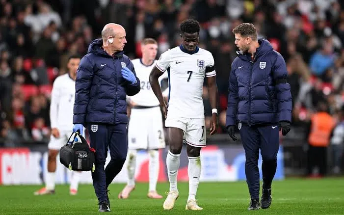 Saka injured during England loss to Greece