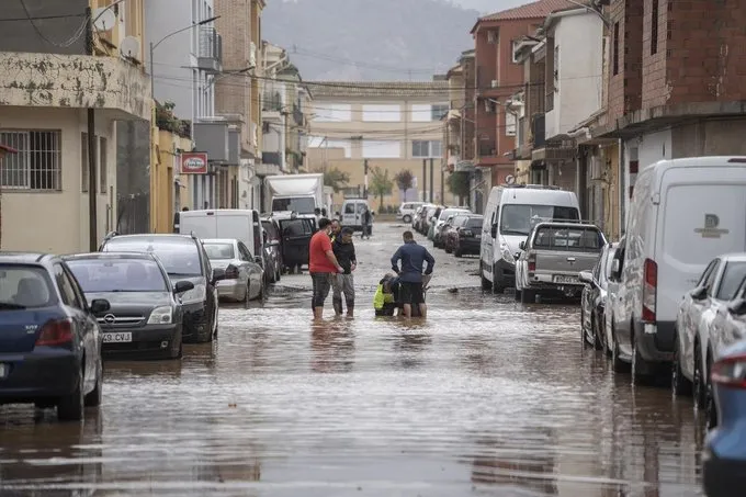 Valencia given another Copa del Rey postponement after floods