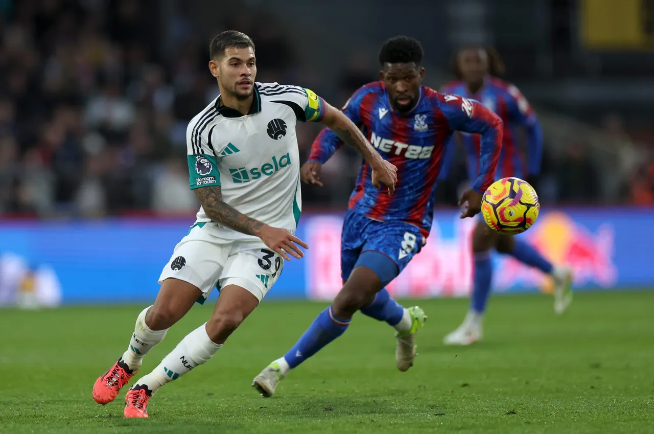 Palace snatch Newcastle draw to move out of bottom three