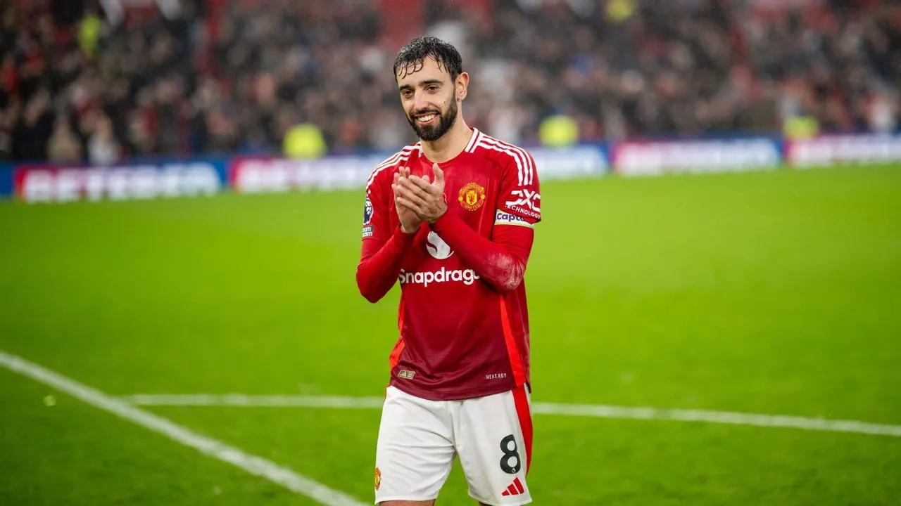 Man United's Bruno Fernandes helps unwell passenger on flight